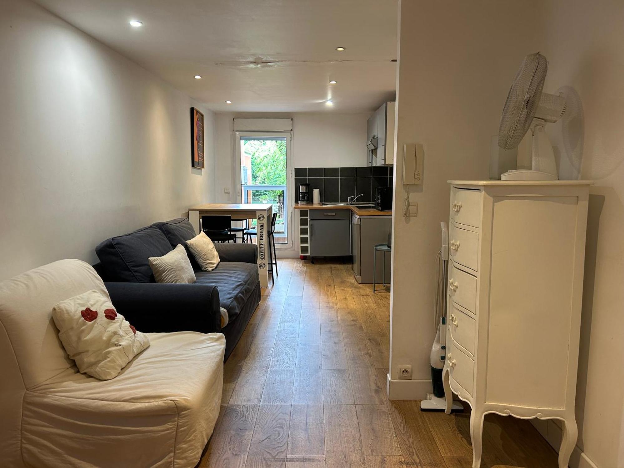 Paris Eiffel Tower Et Disney Apartments, Parkings Gratuits Et Securises, 10 Minutes Metro To Paris Nogent-sur-Seine Esterno foto